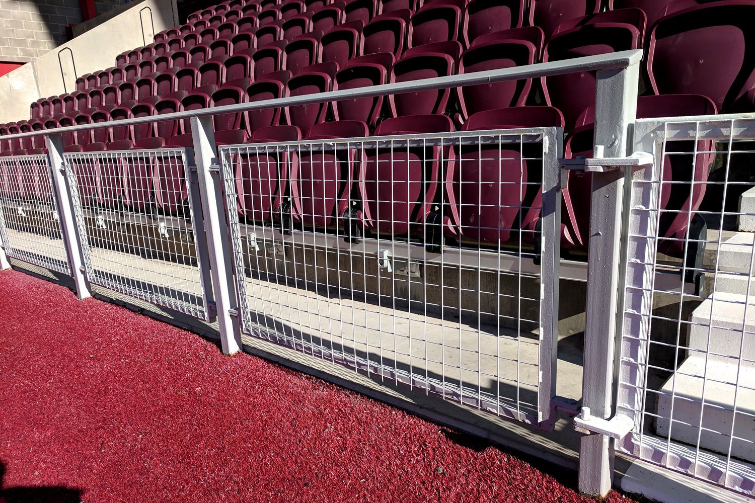 StadiumFence_1_1500x1000